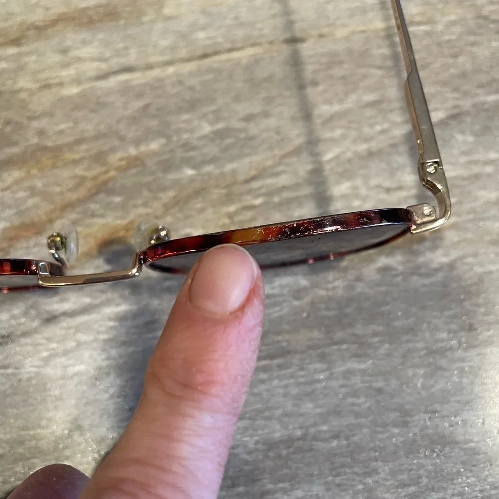 GUC Le Specs Tortoise Shell Sunglasses